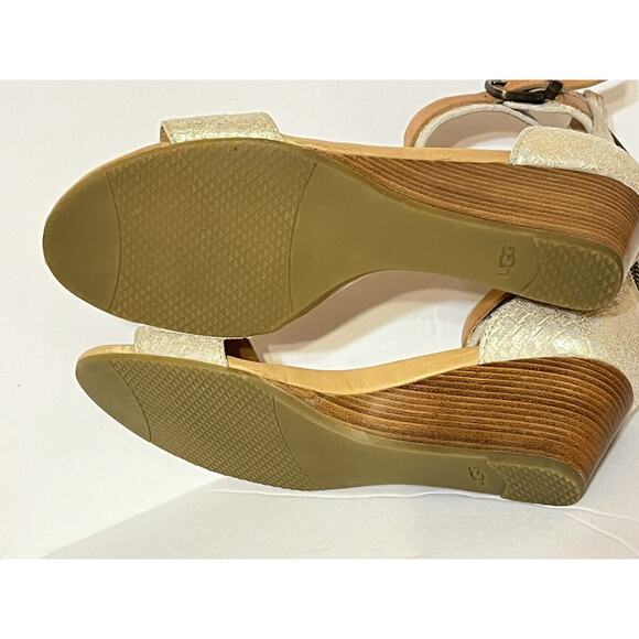 NEW UGG Char Wedge Ankle Sandals •6.5• Gold Beige Leather Woven - Picture 12 of 13